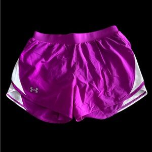 NWOT Under Armour shorts, size xs